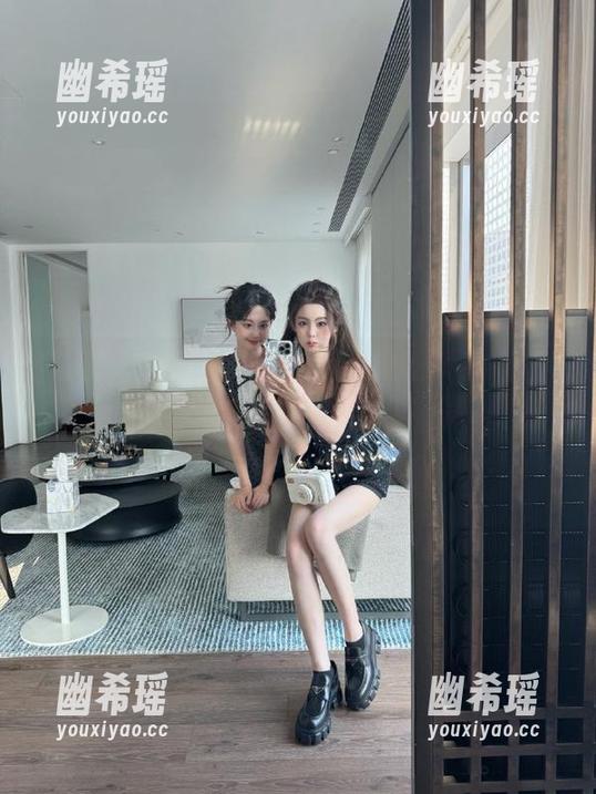 从17吃瓜网官网获取更新，网址好比你的朋友，迟早会出事儿！
