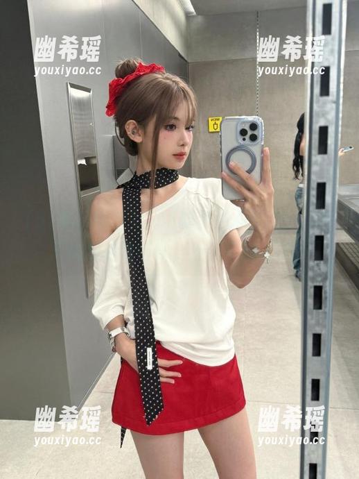 “51吃瓜中心”网站，今天的瓜水准够高，我要安排上了！