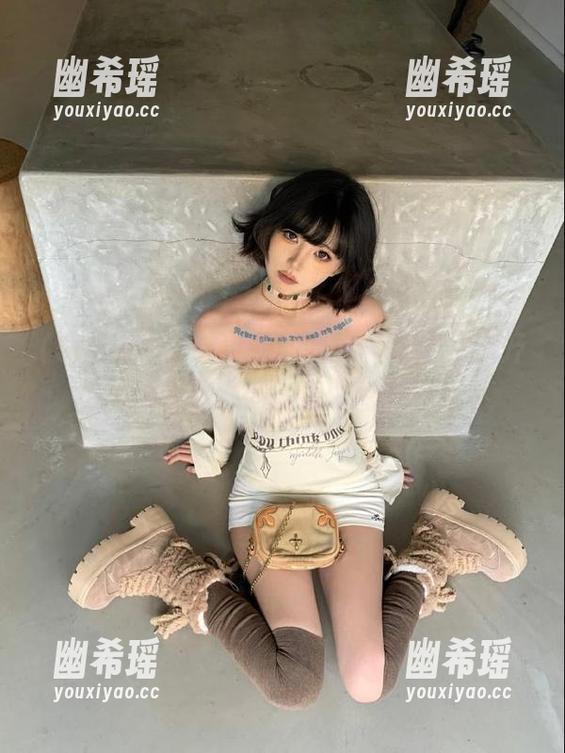 51吃瓜网 51吃瓜网推出新视频,撕开瓜皮的瞬间竟让人瞠目!