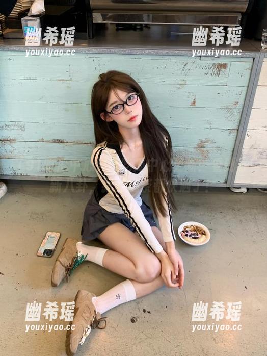 91吃瓜中心 91吃瓜中心更新:看到最新八卦,我的奶茶都快洒了!
