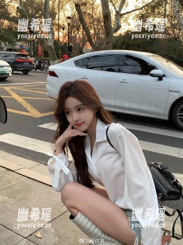 91吃瓜群众 如果你在91吃瓜群众的安卓界面中沉迷,请自行解锁你的小宇宙,我是说,我很理解!
