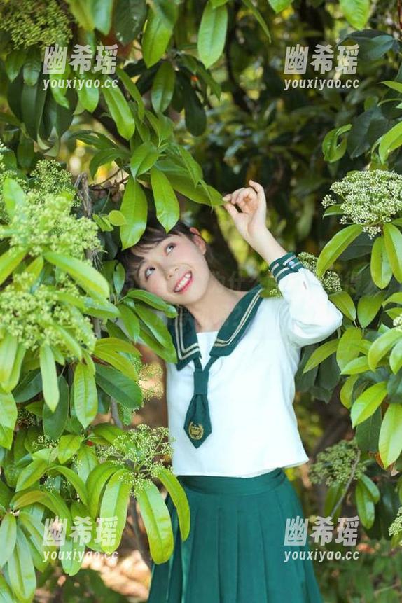 cg51网站，为什么越看越觉得人心浮动呢？