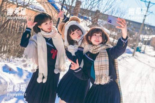 有没有同感？总觉得“zztt11”网页里藏着个幽默大师。