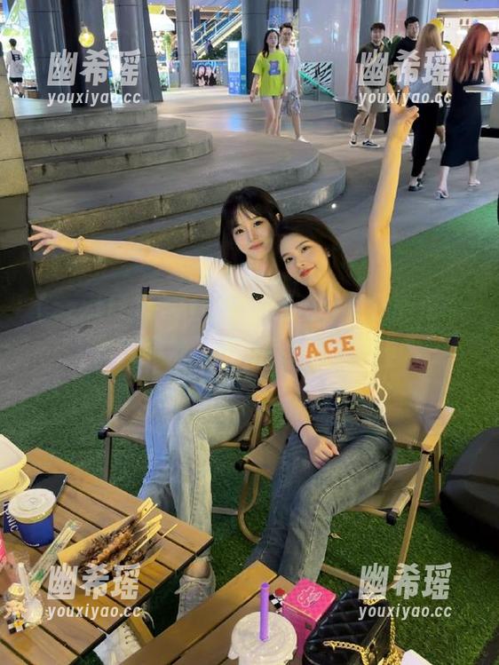 zzzttt zzzttt的传送门,往往能把你带到奇妙又略微不安的世界…