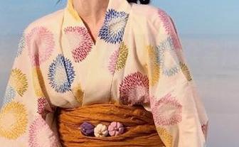 五一吃瓜群众官网：这波瓜，还得在线慢慢品味！