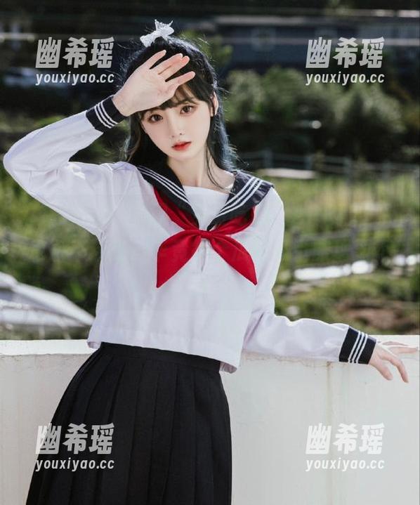 使用“免费吃瓜”APP后，我也永不迷路，毕竟每个瓜都吸引眼球到不行！