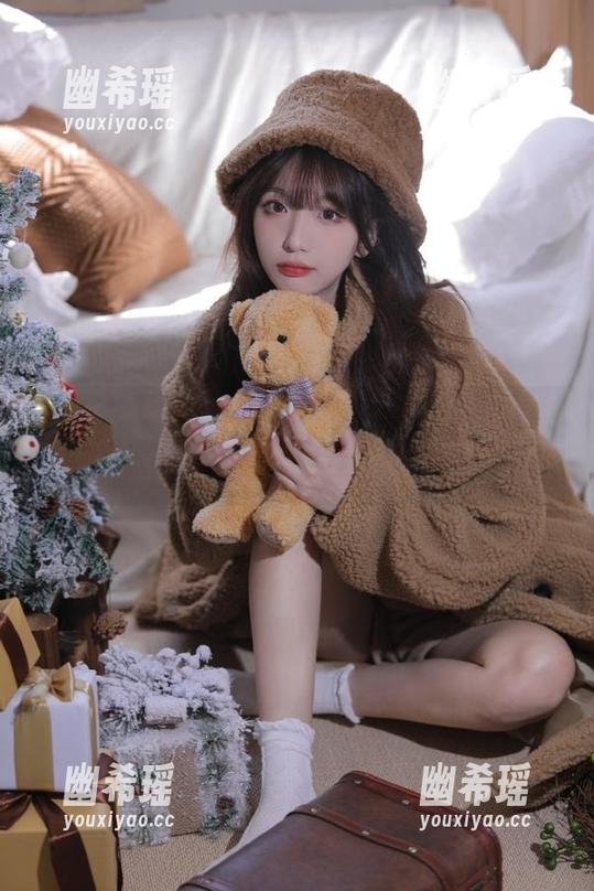 今日吃瓜热潮，我在吃瓜网的时间竟变成了永久，无奈却快乐。