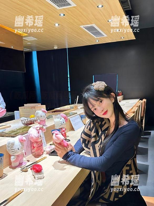吃瓜网导航：朝阳八卦照片刷得飞起，你敢信这种颜值？