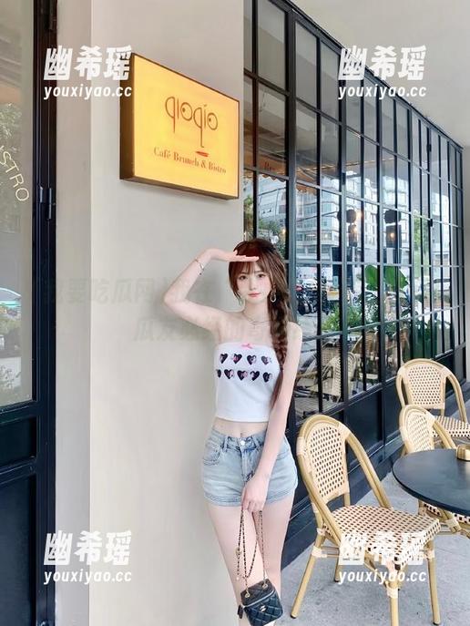 我要吃瓜网 我在“我要吃瓜网”上探寻瓜友必经的奇闻线路