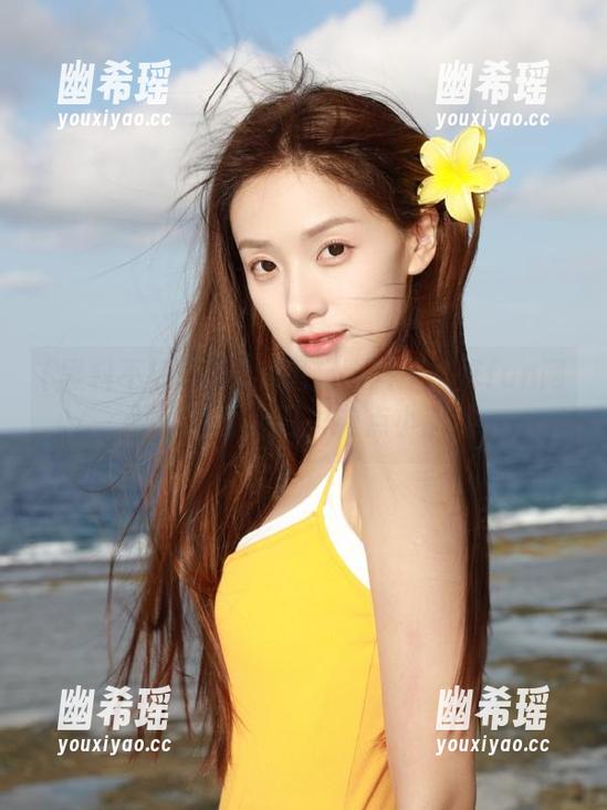 突然想起黑料不打烊fun网站的那个入口，有点小激动