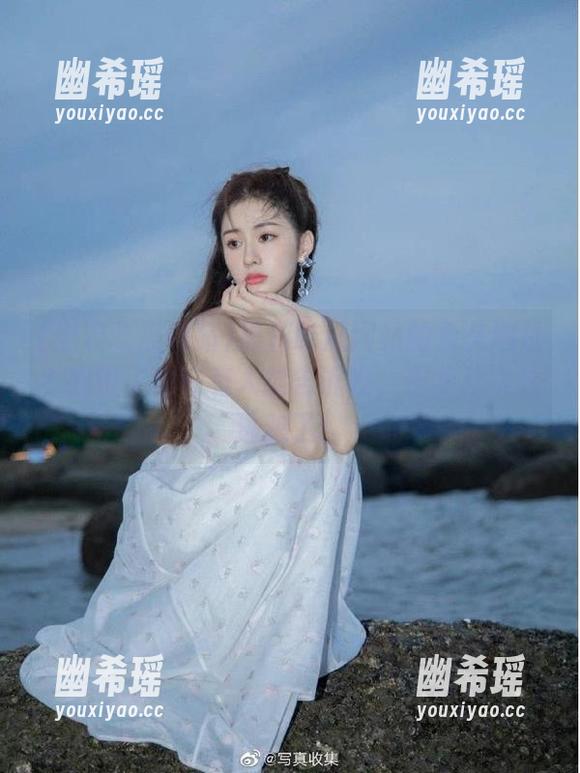 黑料吃瓜网站 黑料吃瓜网站的永久地址?我说了也许有人能告诉我,但我其实想逃跑了!
