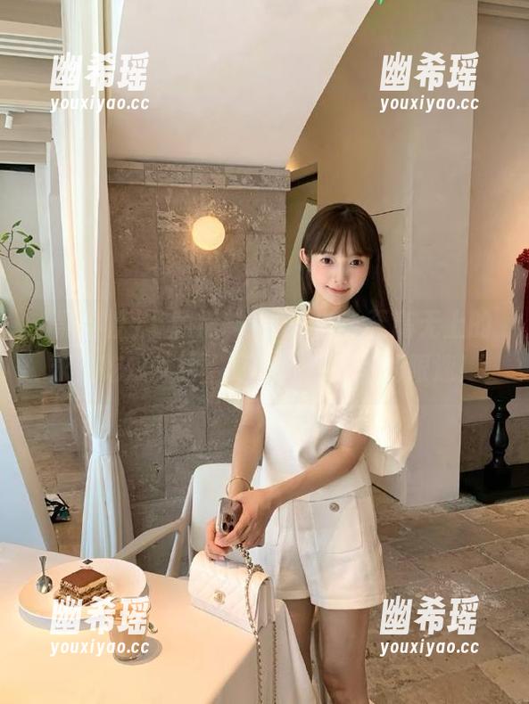 黑料社 下载黑料社ios版,至高无上的永久吃瓜体验,打破八卦班车的限速!