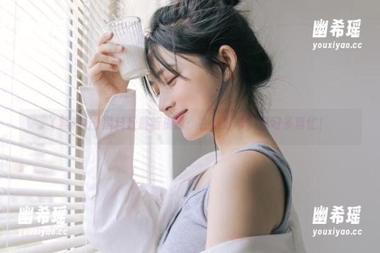 黑料社 黑料社最新资讯:在线打卡,瓜好多真忙!