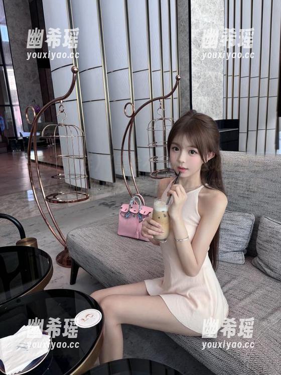 黑脸不打烊 “黑脸不打烊”这地址真是个不停营业的小妙招,网友们快来排队吧!